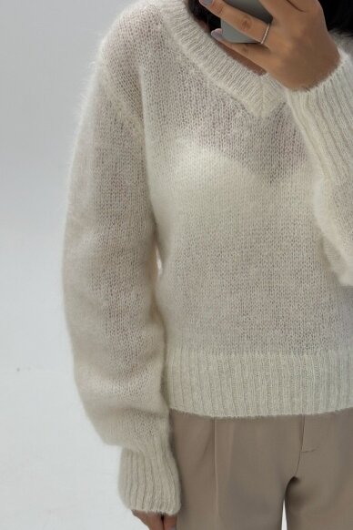 White sweater "Luxury Franceska" 1