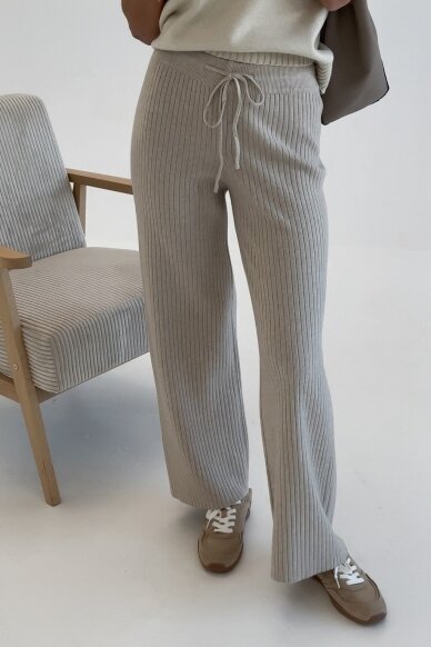 Beige trousers "Weekend" 5