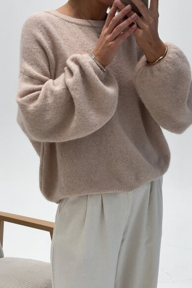 Cream sweater "Alpaca Long" 1