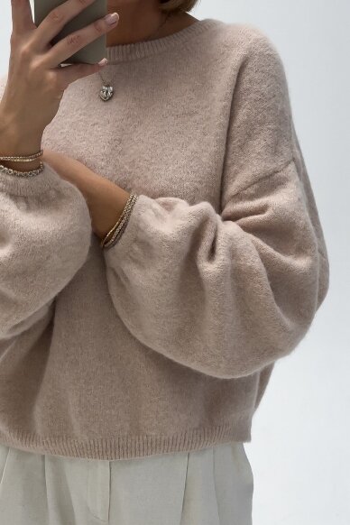 Cream sweater "Alpaca Long" 4