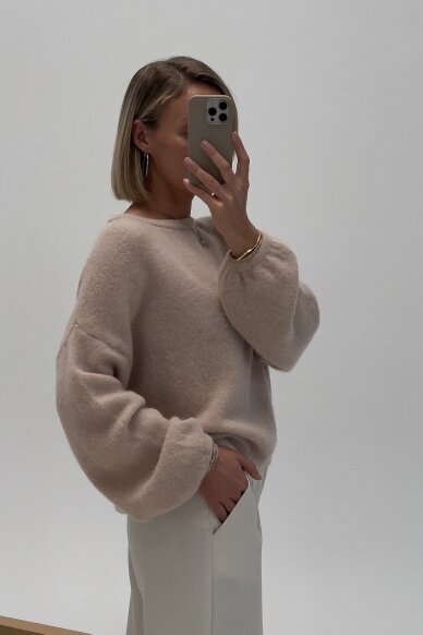 Cream sweater "Alpaca Long" 8