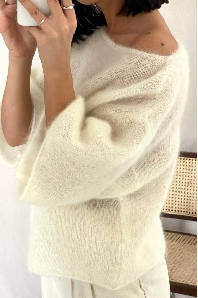 Luxury white sweater "Bianca" 5