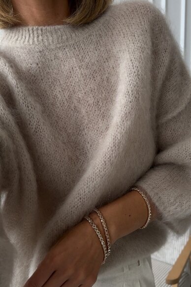 Luxury beige sweater "Sofia" 3