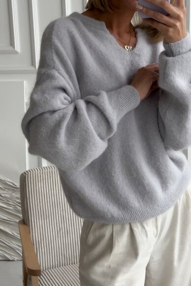 Grey sweater "V-neck alpaca" 2