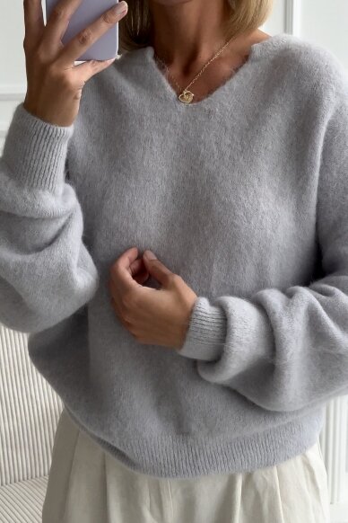 Grey sweater "V-neck alpaca" 4