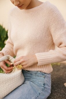 Rose sweater "Basics"