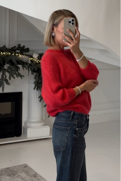 Red sweater "Favorite" 2