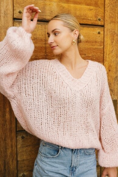 Rose sweater "Boho" 2