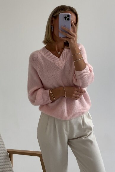 Pink sweater "V-neck Favorite" 1