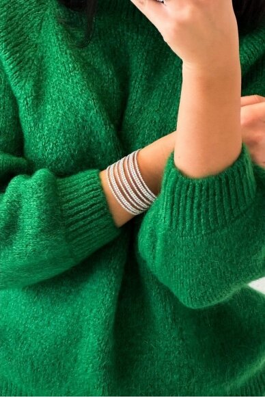 Green sweater "Favorite"