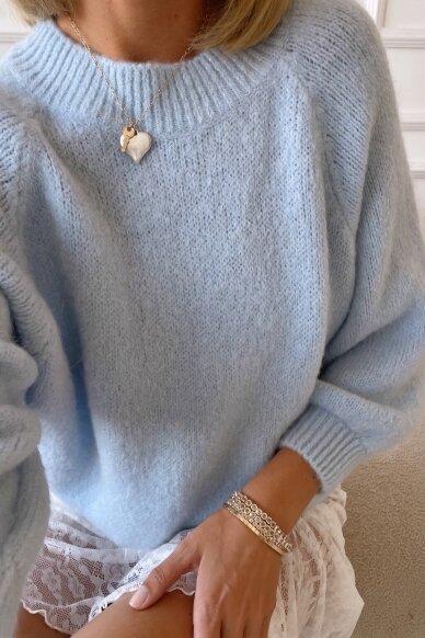 Baby blue sweater "Favorite" 3